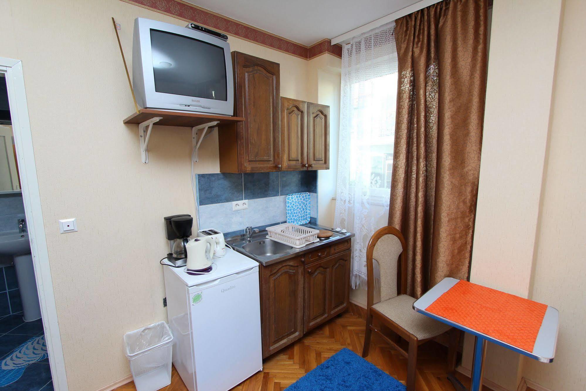 Rooms And Apartments Sally Rovinj Eksteriør billede